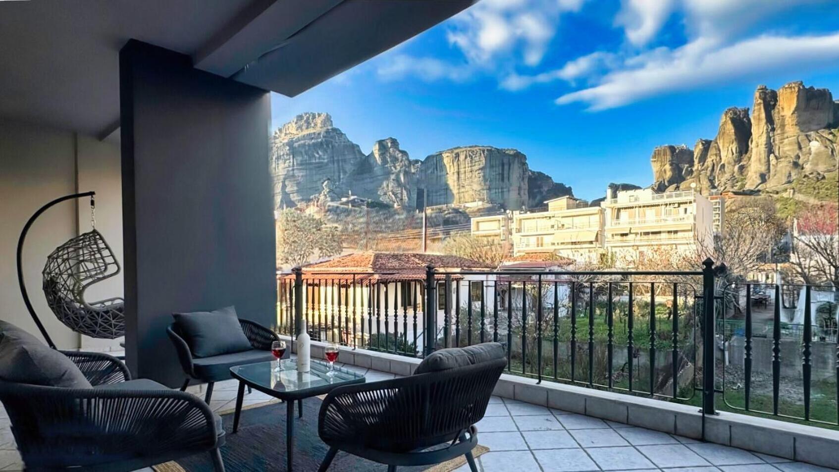Mountain Vista Residence カランバカ エクステリア 写真